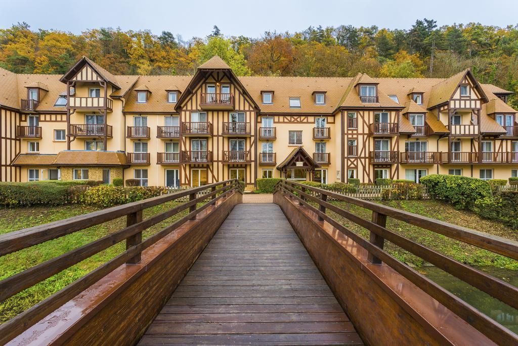 Karma Manoir Des Deux Amants Aparthotel Connelles Exterior foto